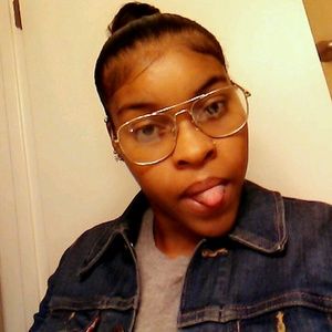 Meet your Posher, Daija